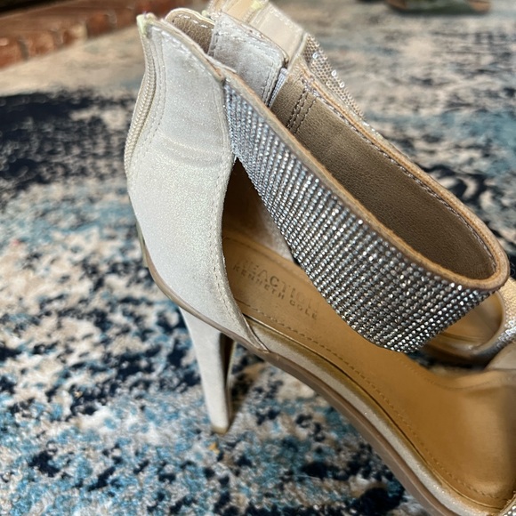 Stunning Silver Glitter Heels Size 7.5 - Picture 3 of 8